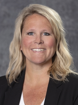Angie Pelton